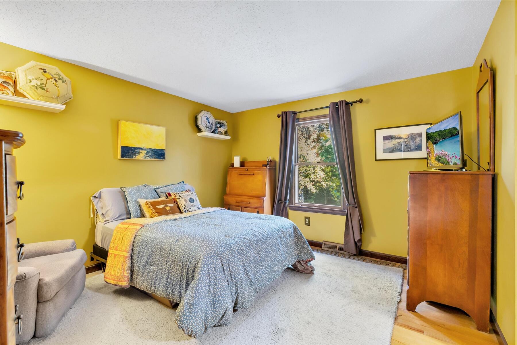 7 Sandy Way Mashpee MA 02649