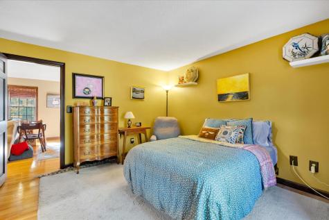 7 Sandy Way Mashpee MA 02649