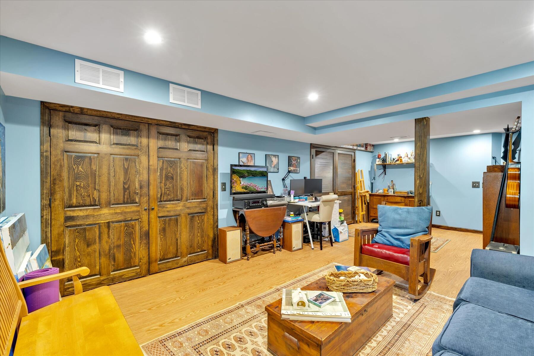 7 Sandy Way Mashpee MA 02649