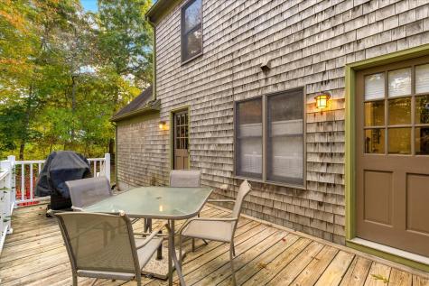 7 Sandy Way Mashpee MA 02649