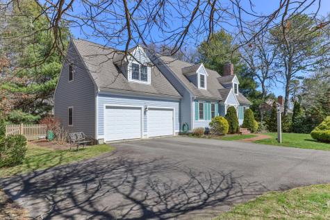 122 Evelyn's Drive Brewster MA 02631