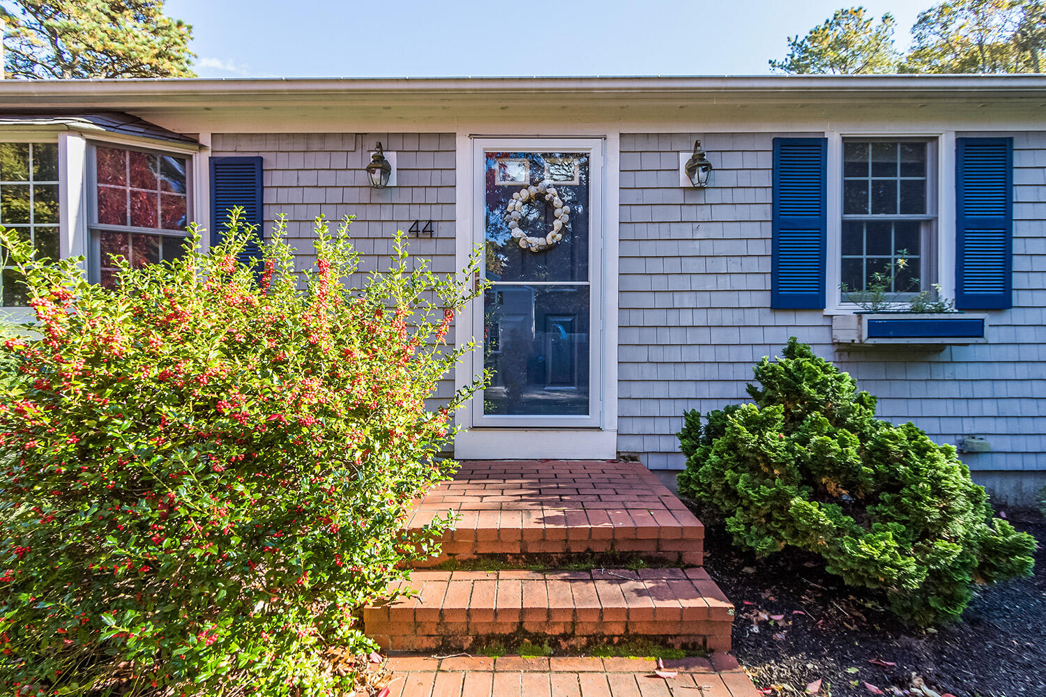 44 Leamington Lane Mashpee MA 02649