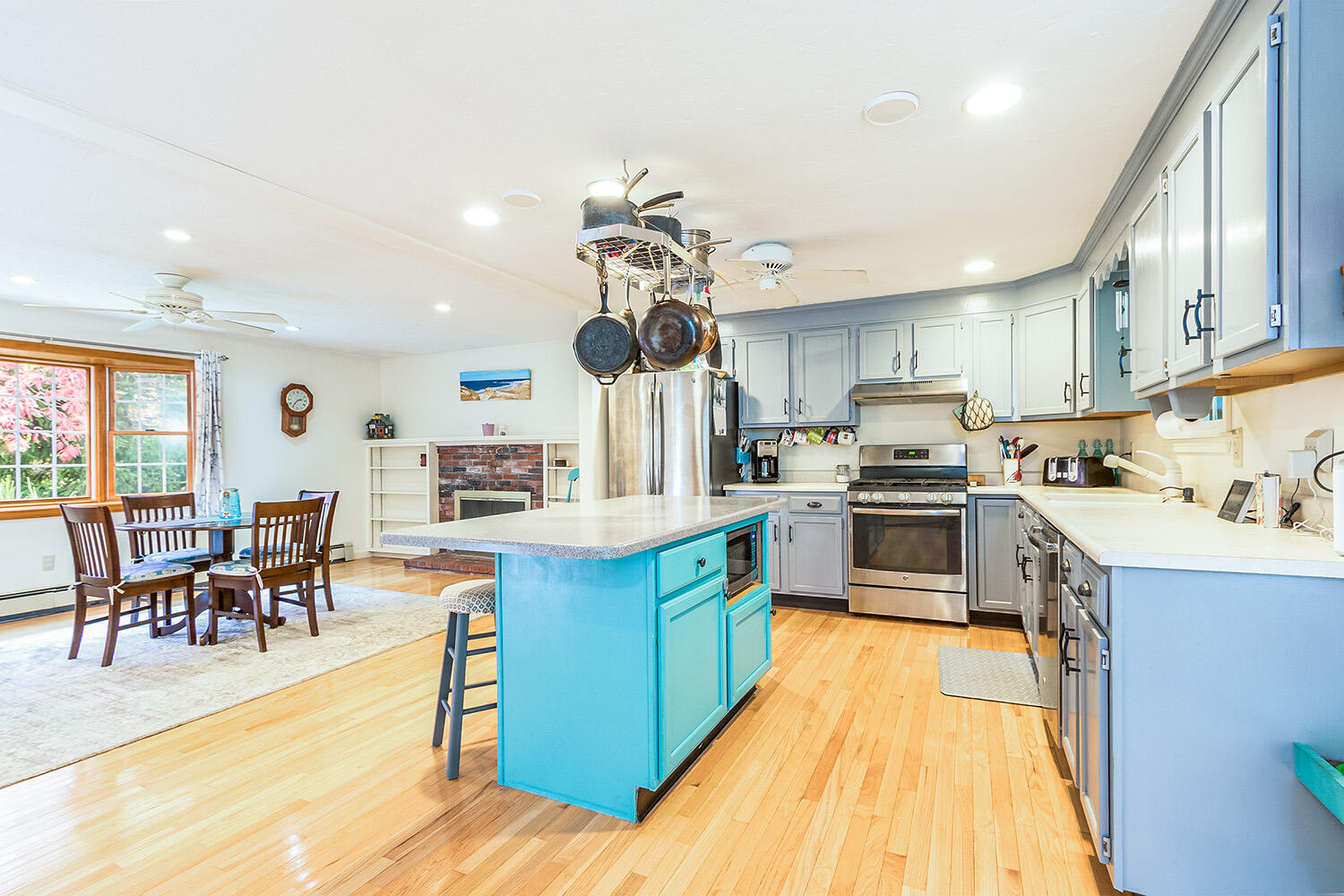 44 Leamington Lane Mashpee MA 02649