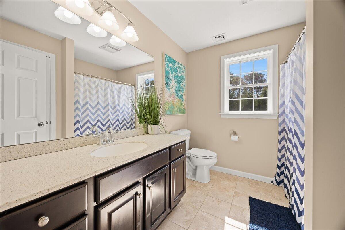 20 Settlers Way Bourne MA 02532