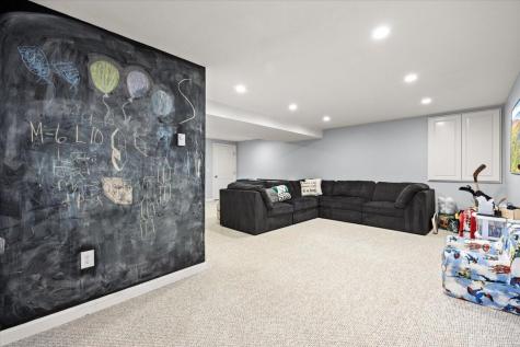20 Settlers Way Bourne MA 02532