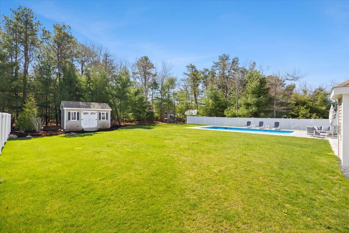 20 Settlers Way Bourne MA 02532
