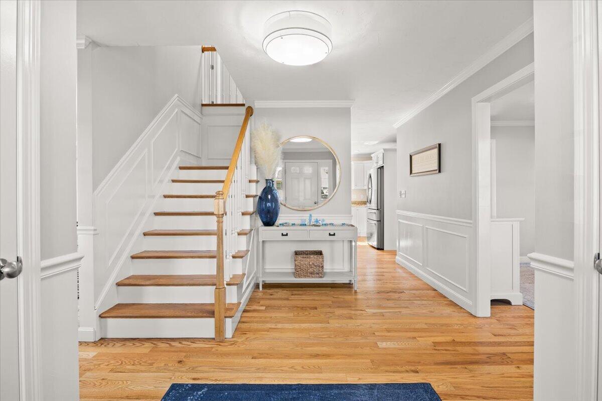 20 Settlers Way Bourne MA 02532