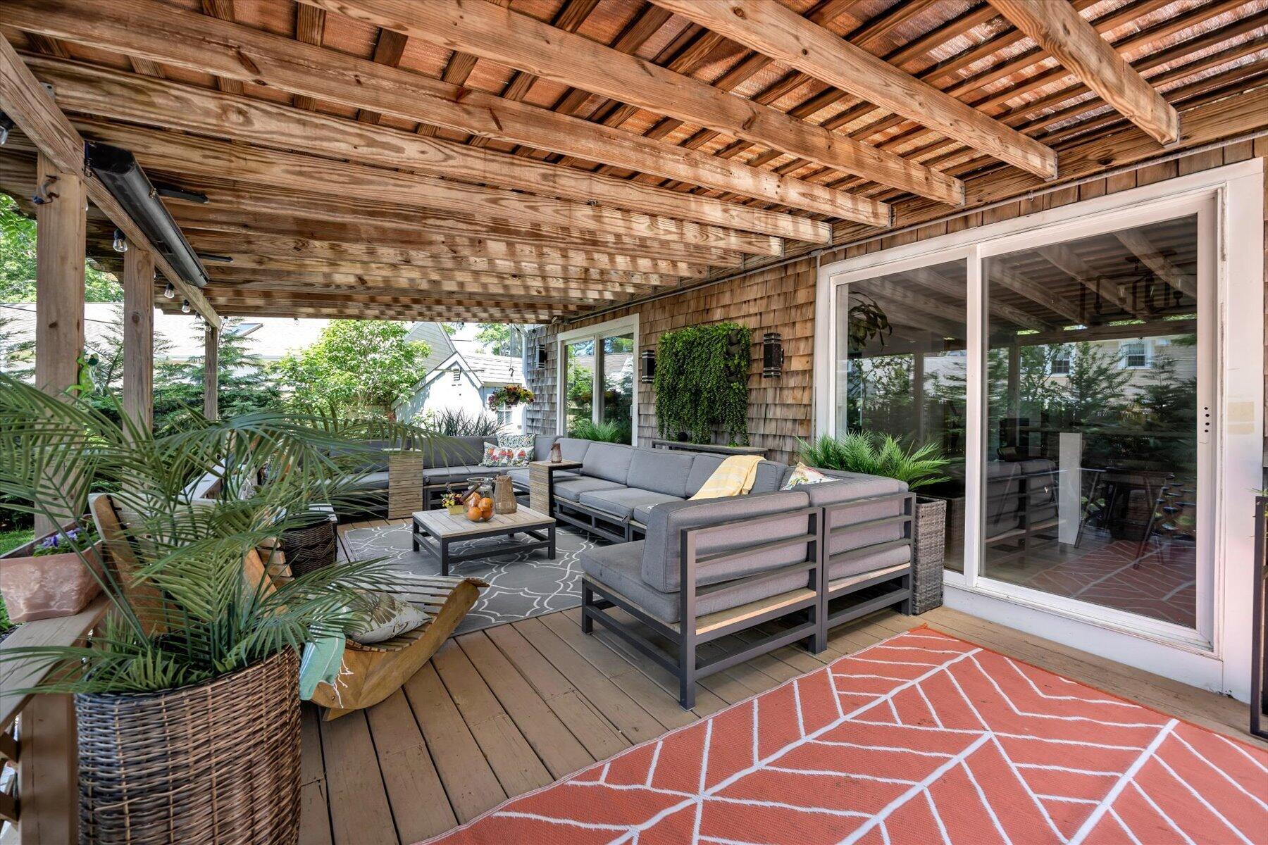 15 Carla Road MA 02601