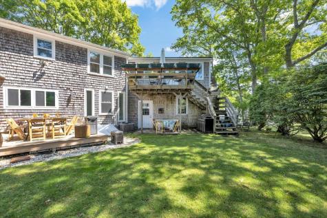 15 Carla Road MA 02601