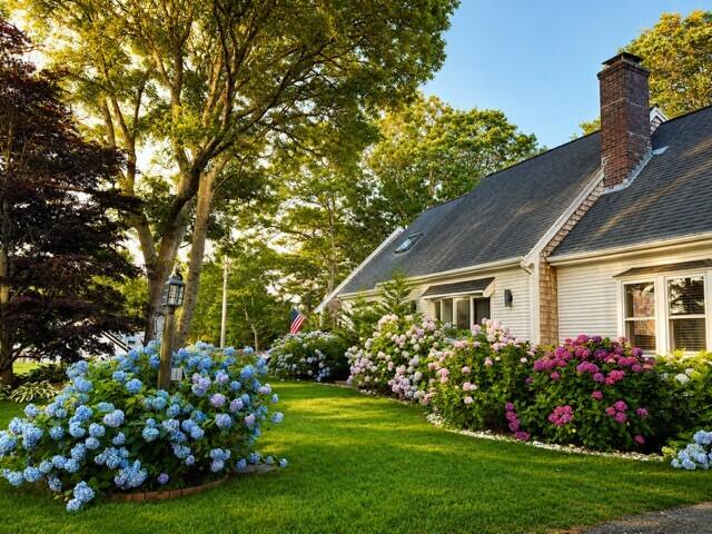 15 Carla Road MA 02601