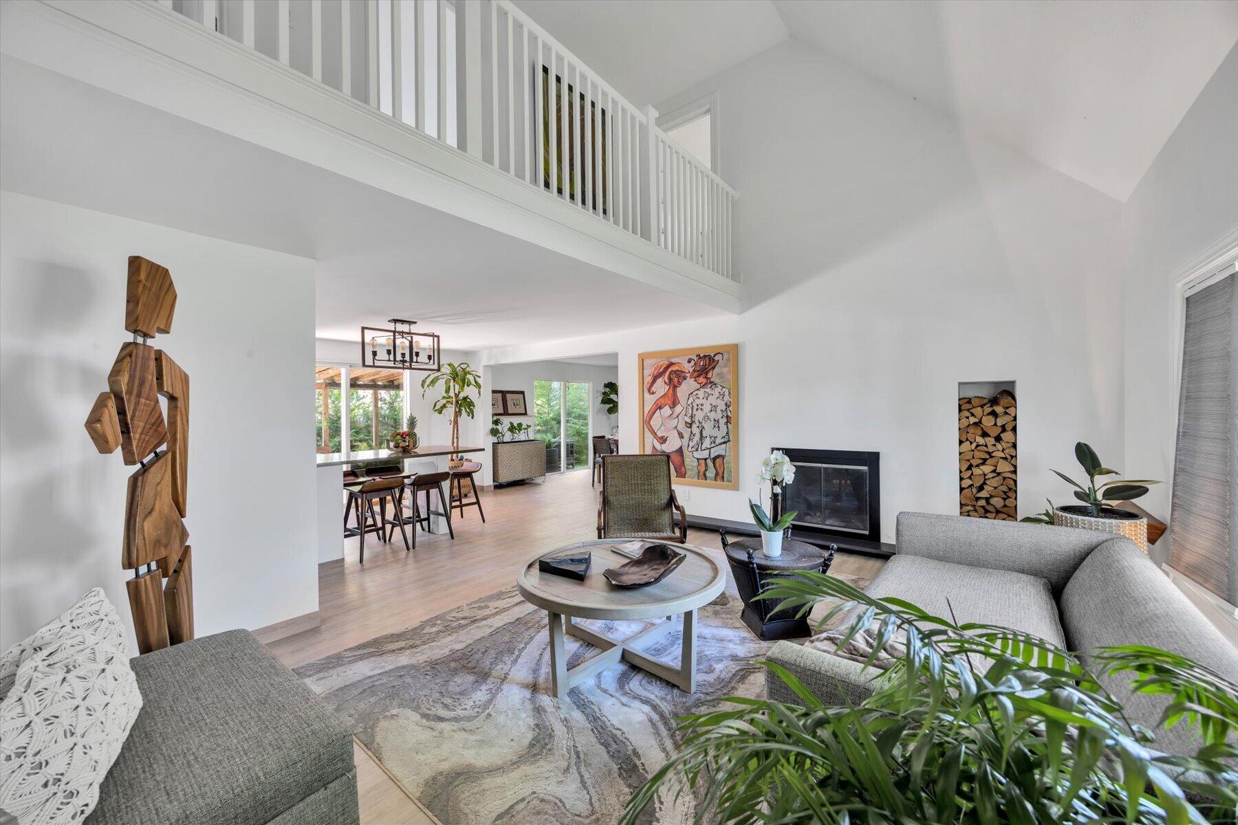 15 Carla Road MA 02601