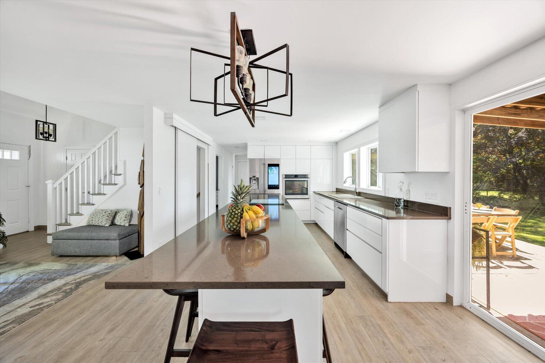 15 Carla Road MA 02601