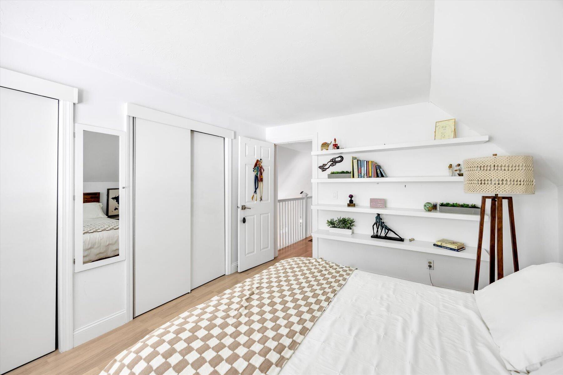 15 Carla Road MA 02601