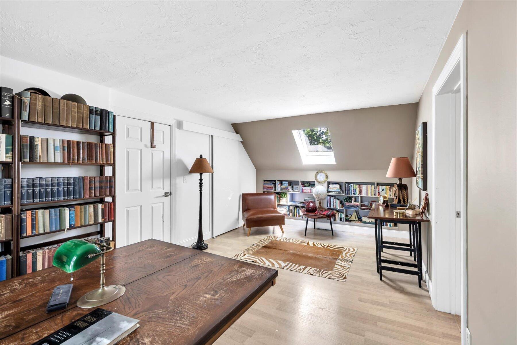 15 Carla Road MA 02601