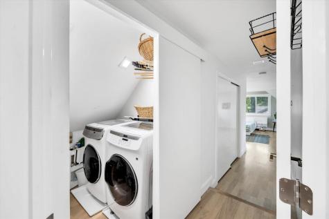 15 Carla Road MA 02601