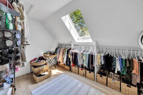 15 Carla Road MA 02601