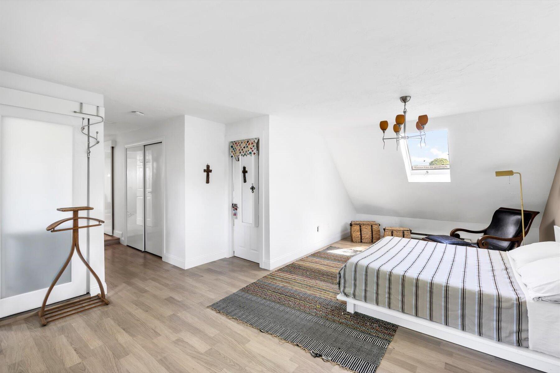 15 Carla Road MA 02601