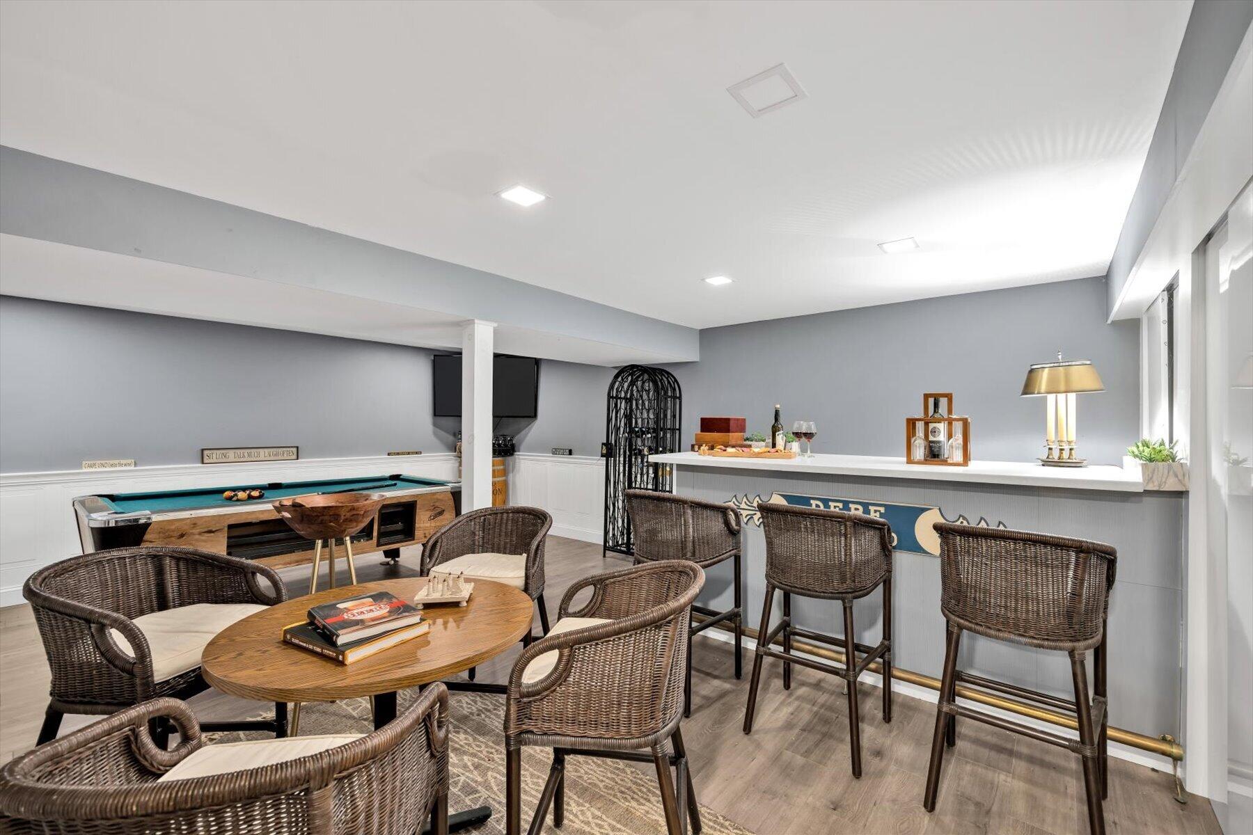 15 Carla Road MA 02601