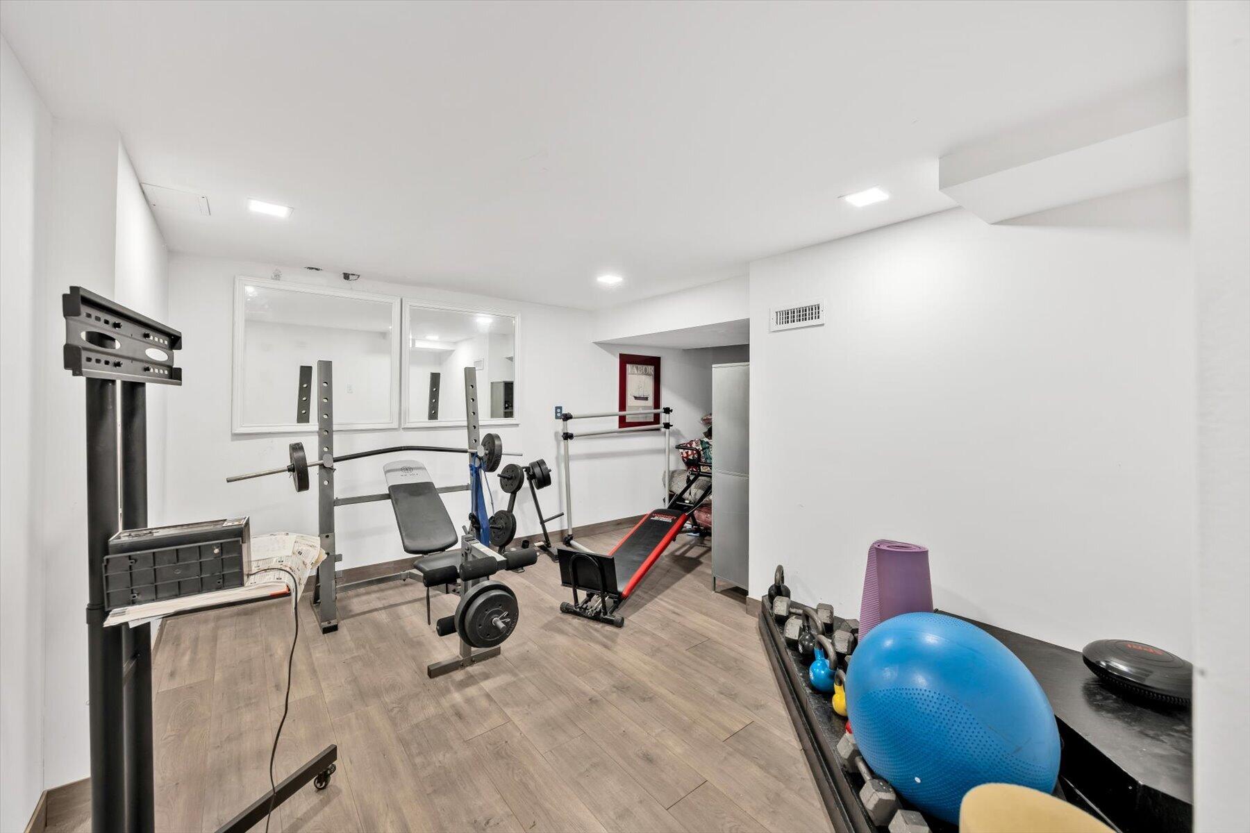 15 Carla Road MA 02601