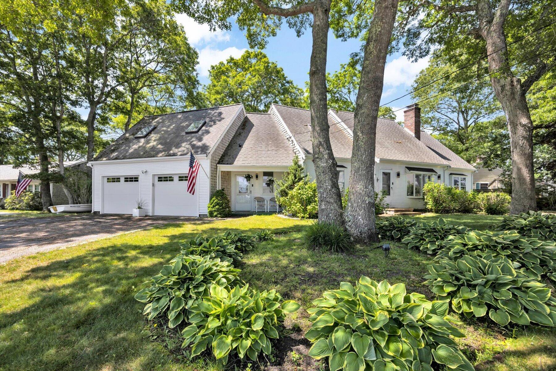 15 Carla Road MA 02601