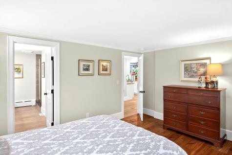 31 Pine Street Sandwich MA 02563