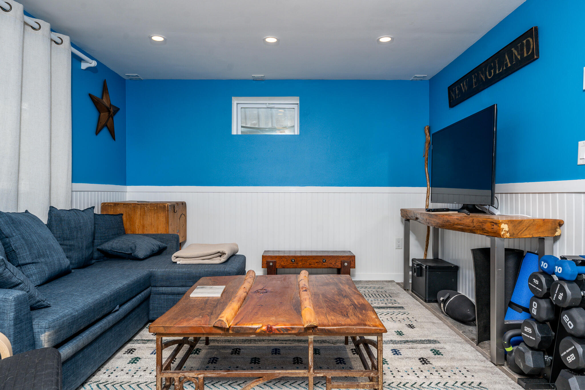 215 Roxy Cahoon Road Plymouth MA 02360