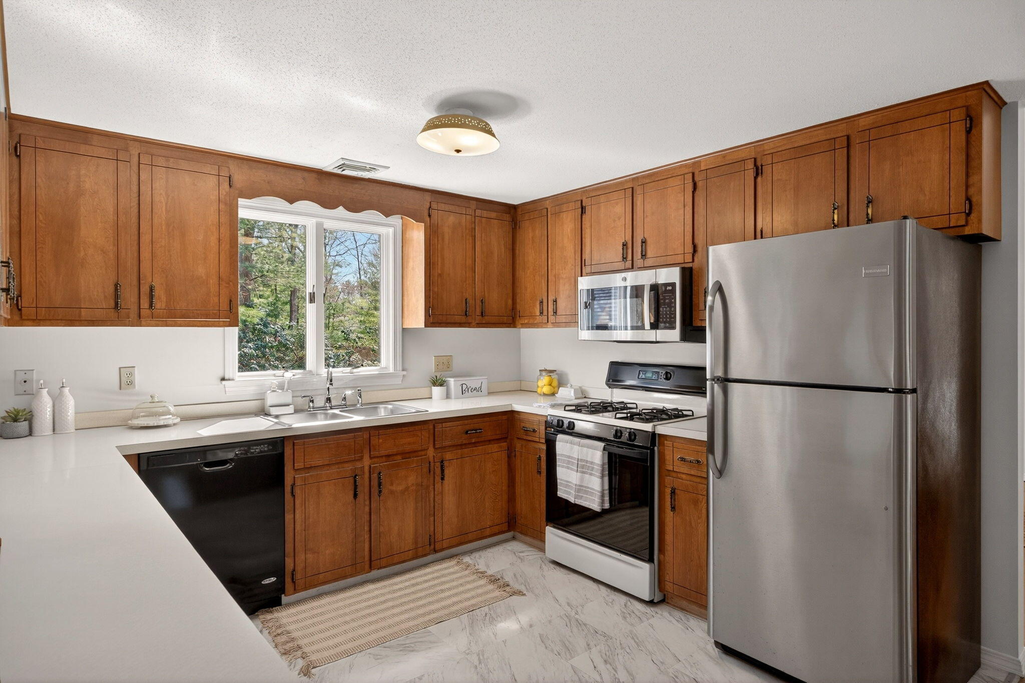 493 Prince Hinckley Road Barnstable MA 02632