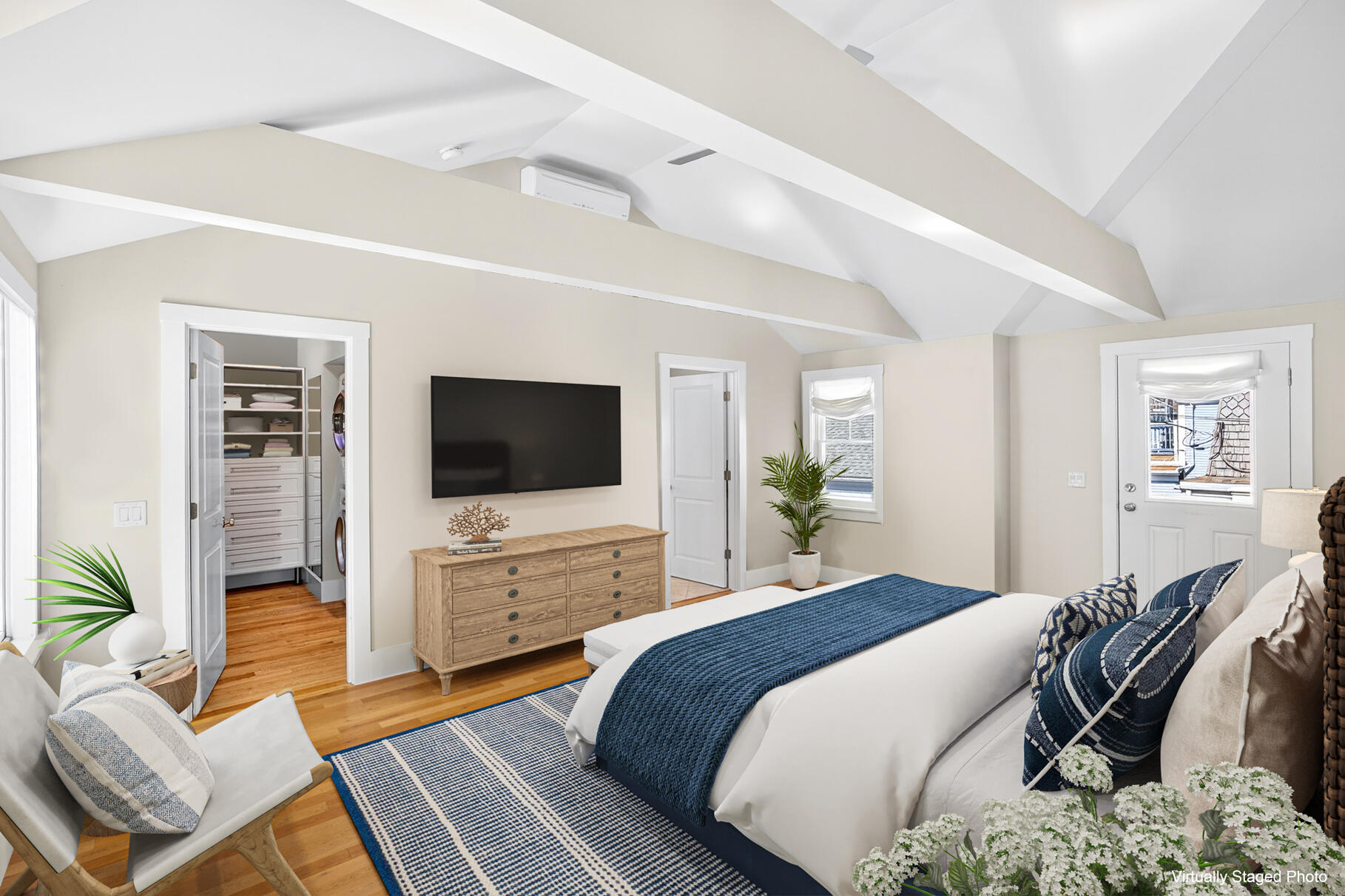 162 Commercial Street Provincetown MA 02657