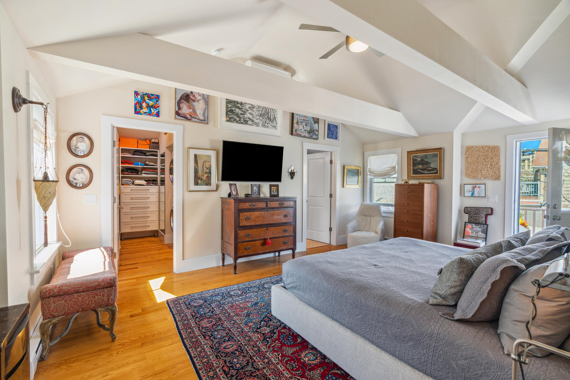 162 Commercial Street Provincetown MA 02657