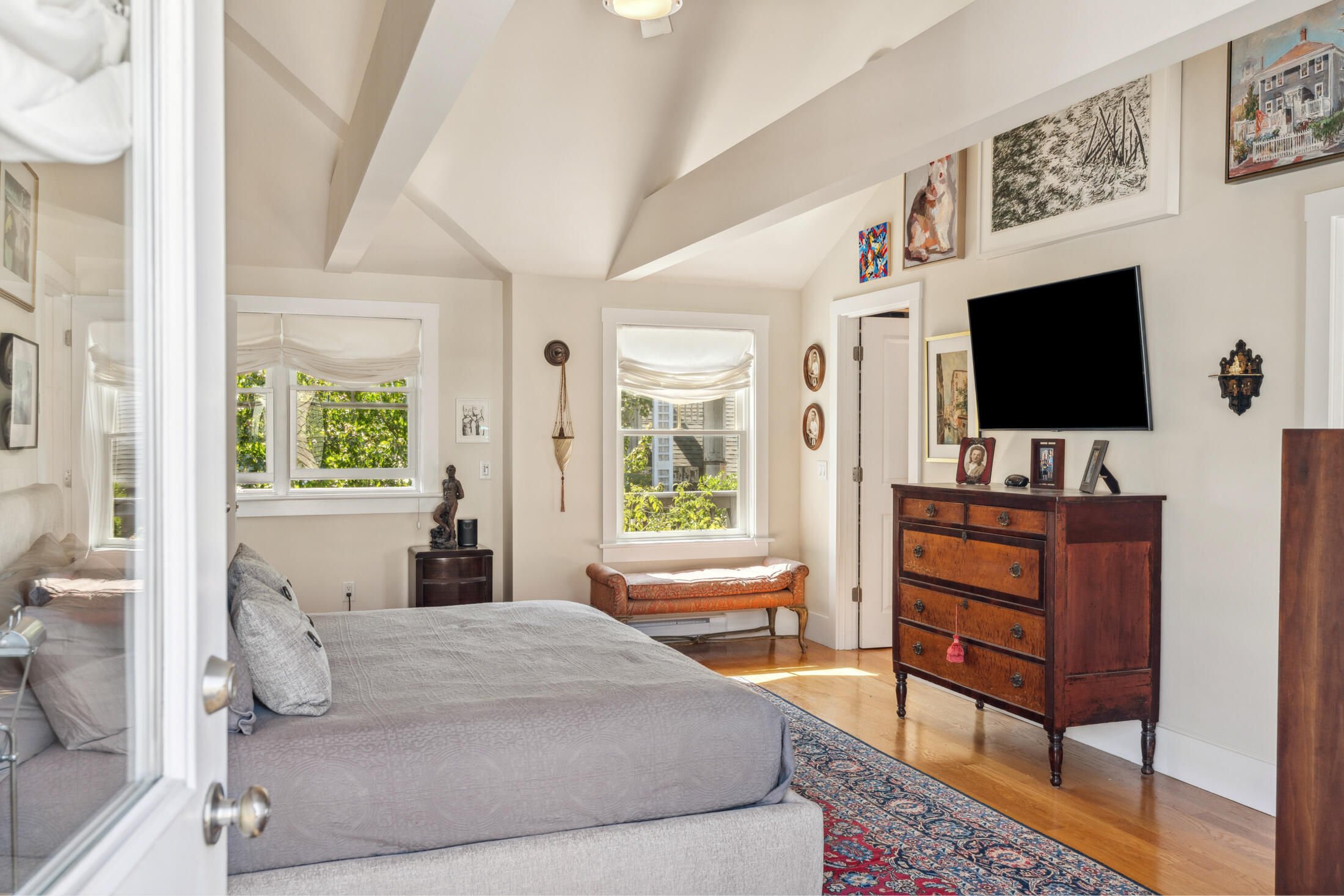 162 Commercial Street Provincetown MA 02657