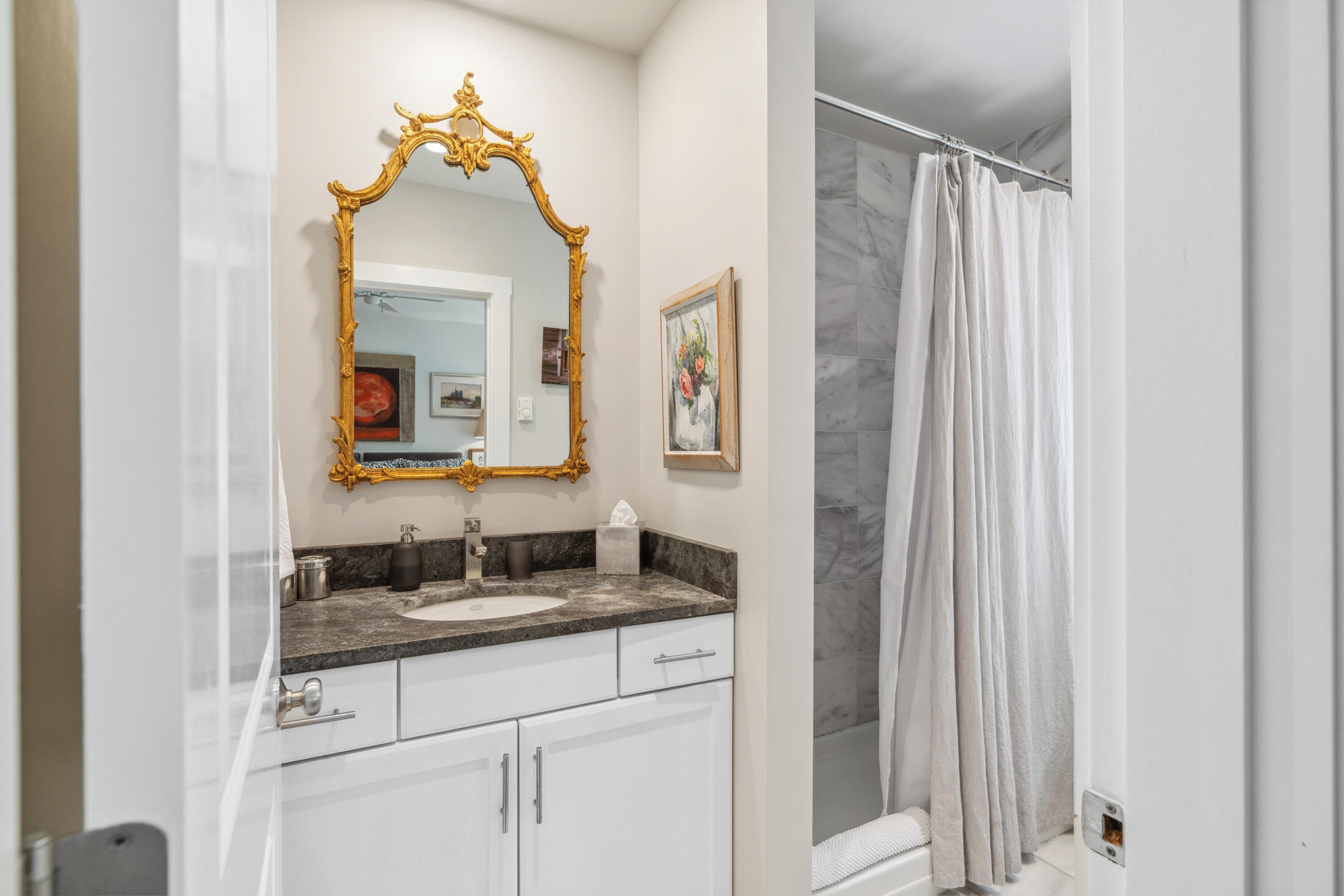 162 Commercial Street Provincetown MA 02657