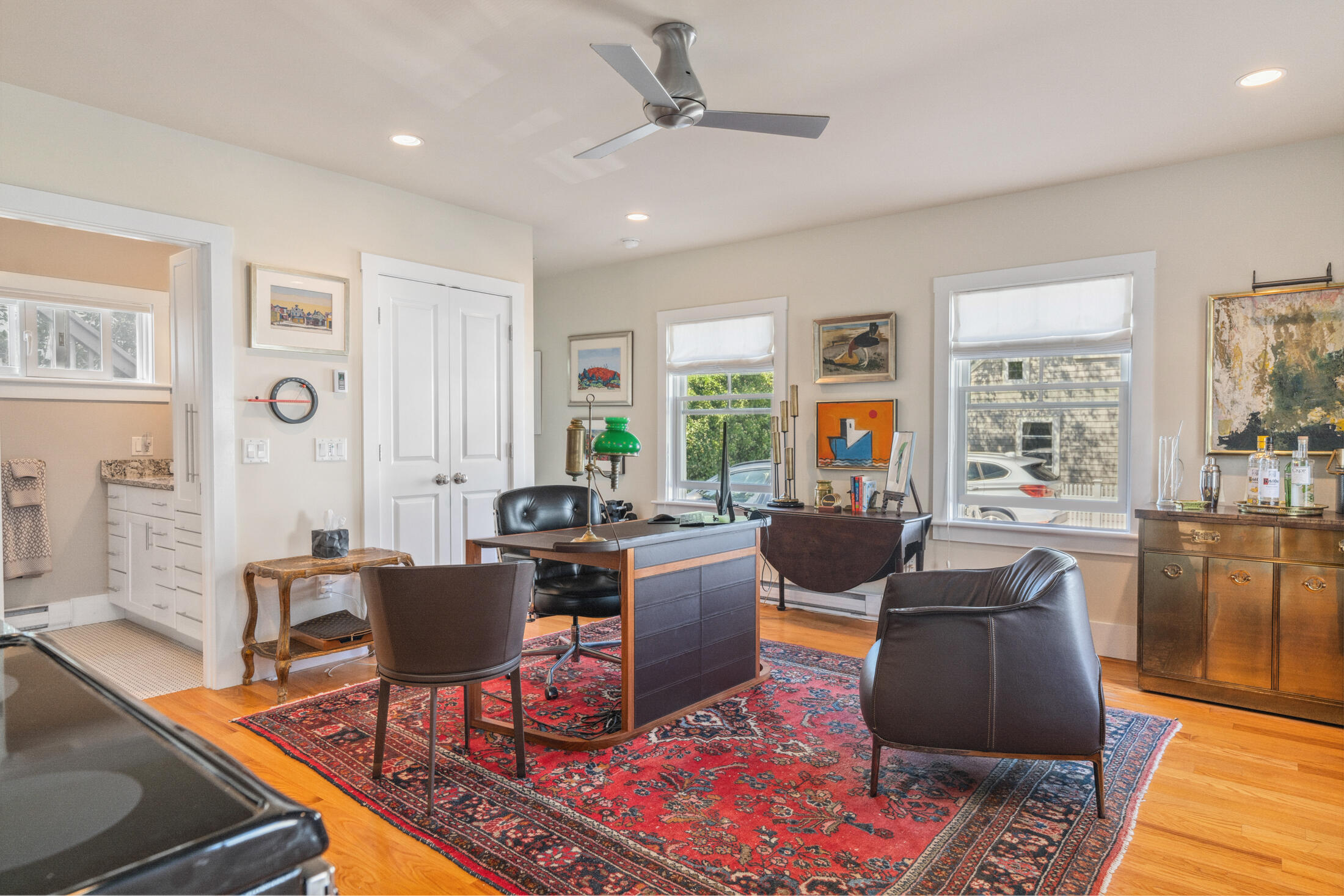 162 Commercial Street Provincetown MA 02657