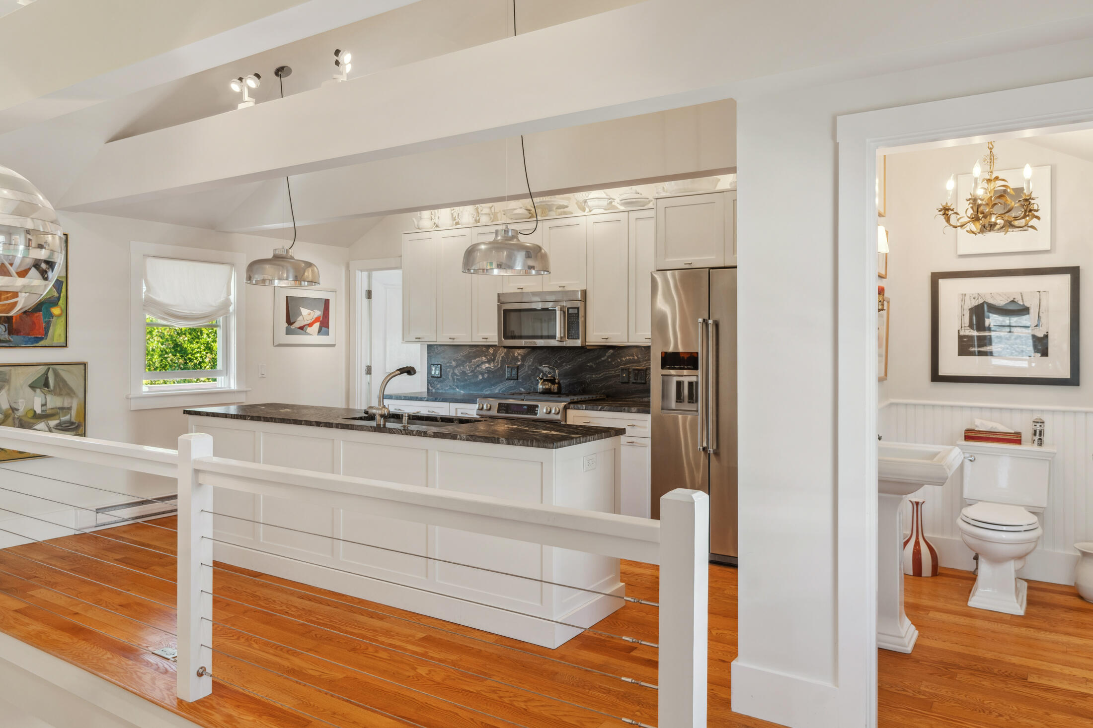 162 Commercial Street Provincetown MA 02657