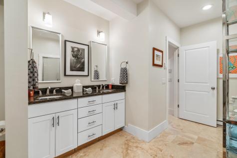 162 Commercial Street Provincetown MA 02657