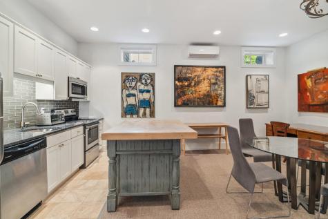 162 Commercial Street Provincetown MA 02657