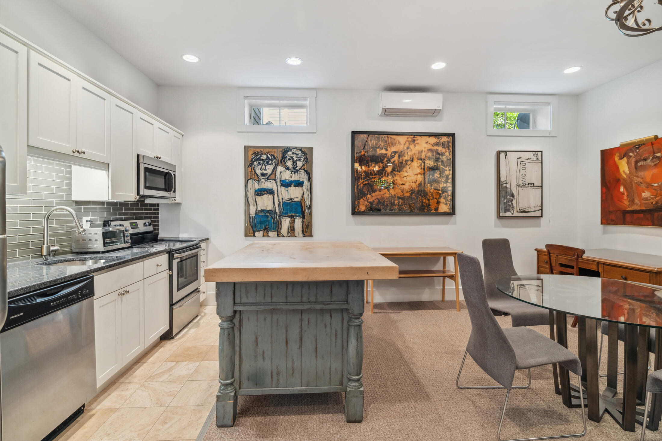 162 Commercial Street Provincetown MA 02657