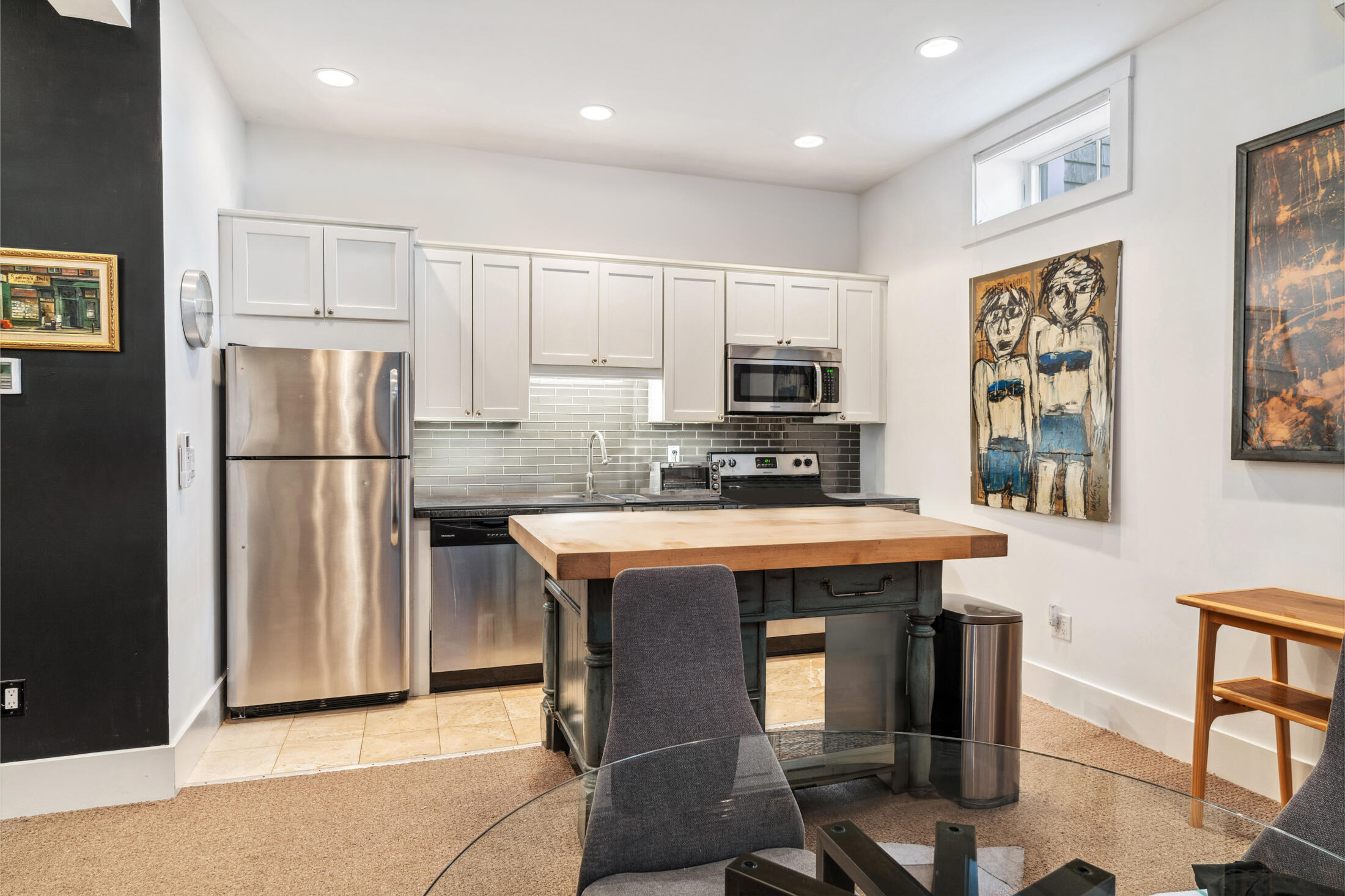 162 Commercial Street Provincetown MA 02657