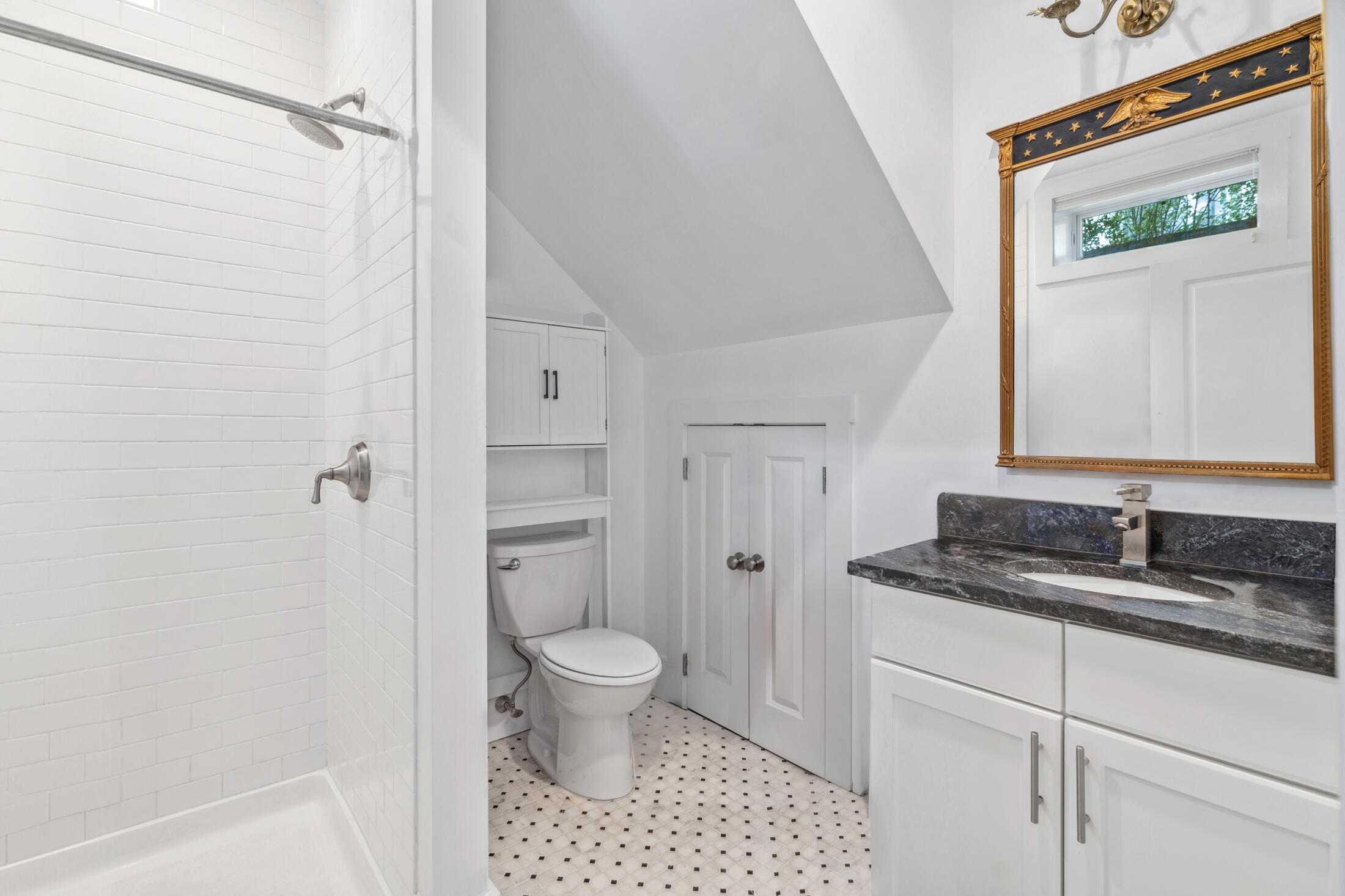 162 Commercial Street Provincetown MA 02657