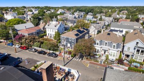 162 Commercial Street Provincetown MA 02657