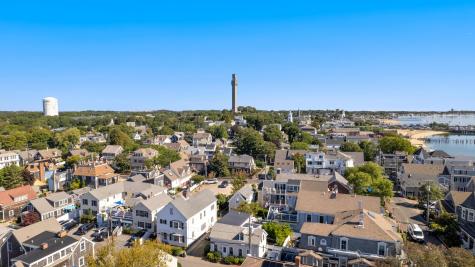 162 Commercial Street Provincetown MA 02657