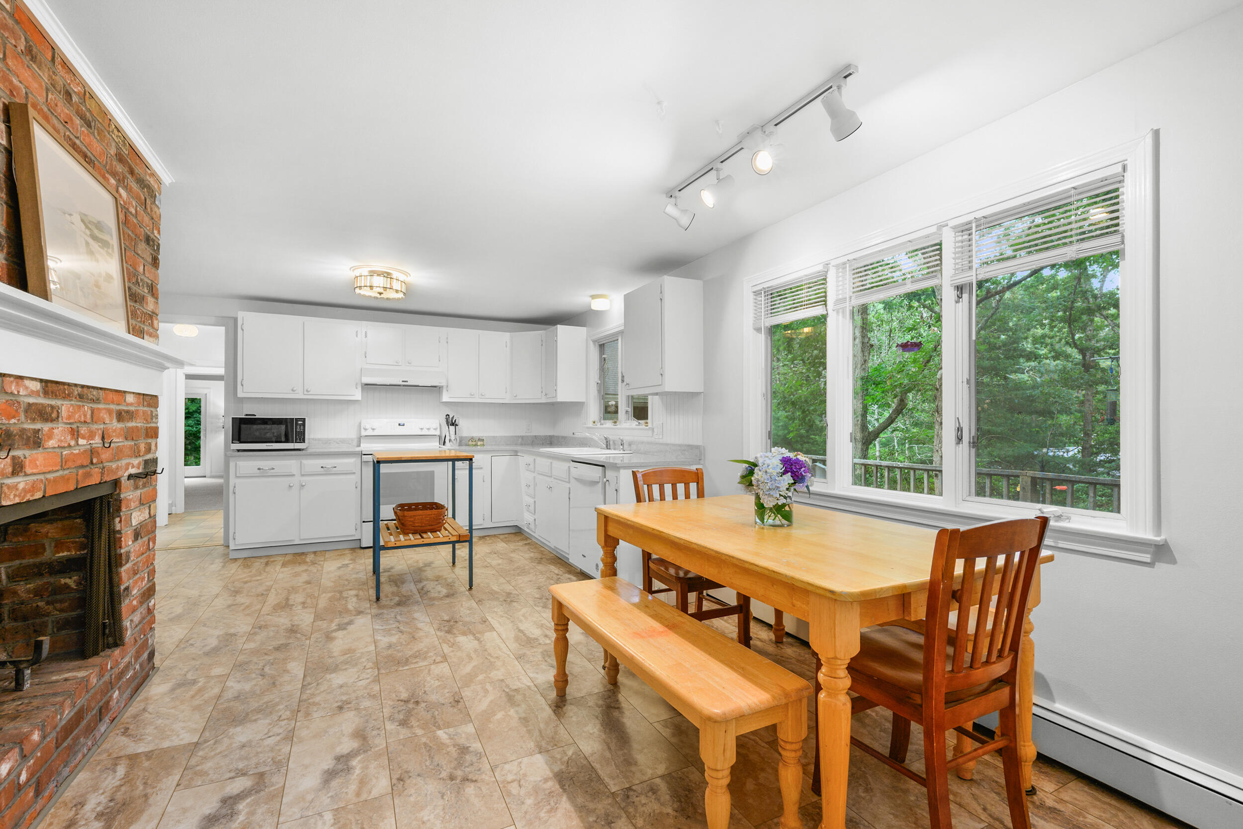 24 Faunce Mountain Road Sandwich MA 02563