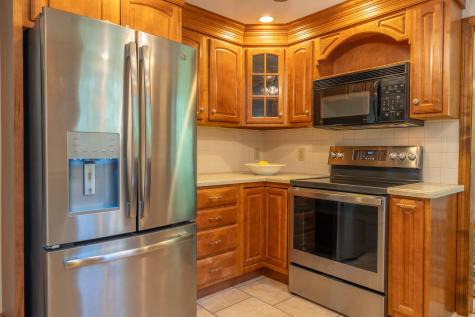 2 Mohegan Lane Yarmouth Port MA 02675