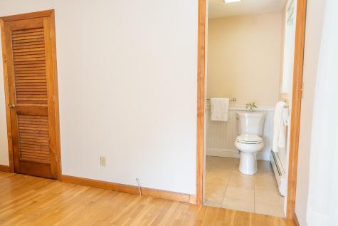 2 Mohegan Lane Yarmouth Port MA 02675