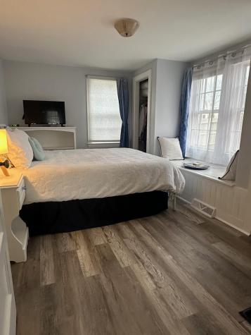62 Pine Avenue Barnstable MA 02601