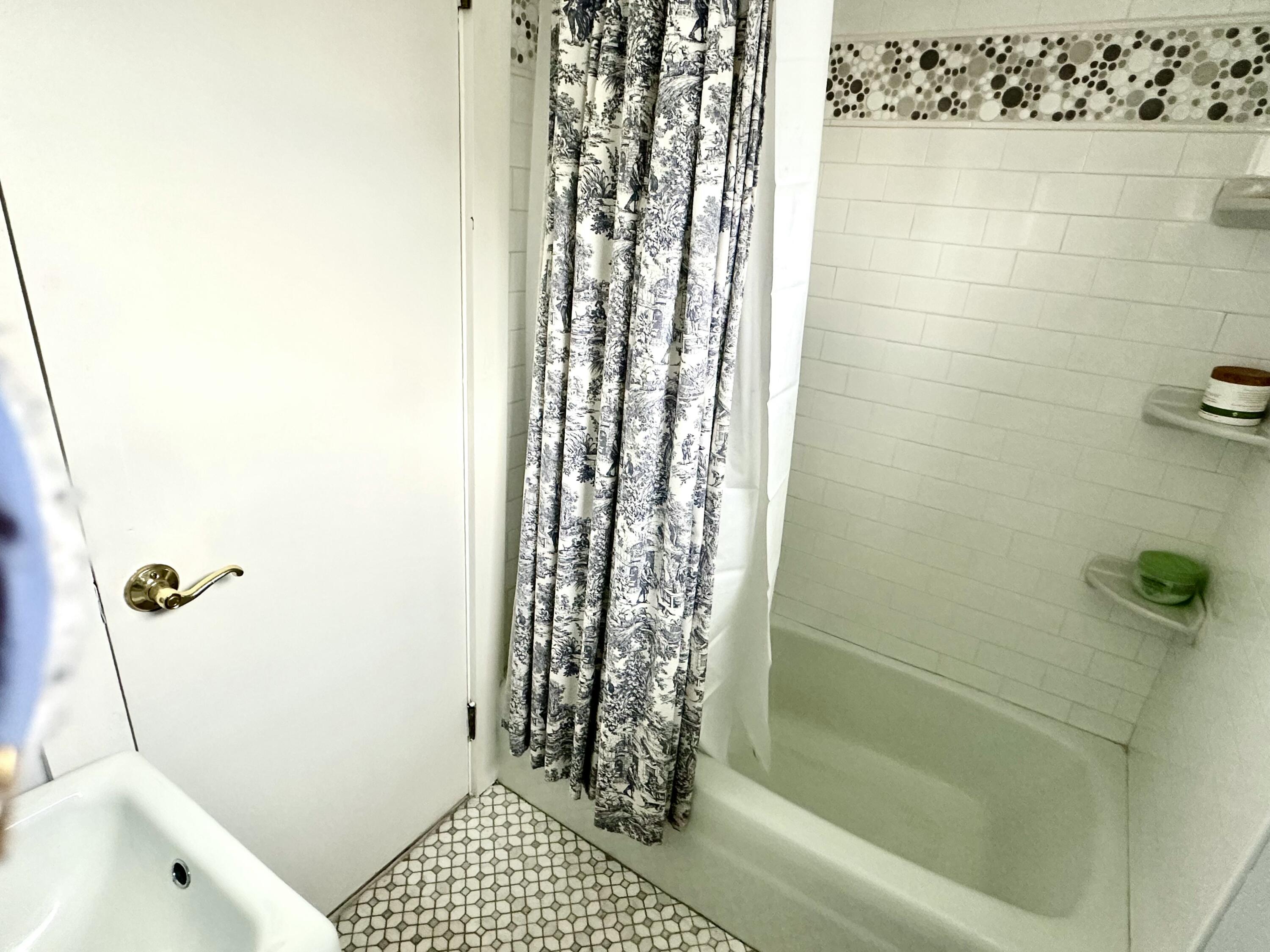 62 Pine Avenue Hyannis MA 02601
