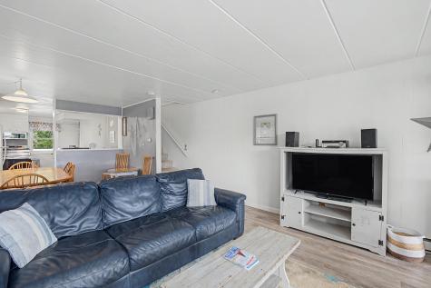 102 Old Wharf Road Dennis MA 02638