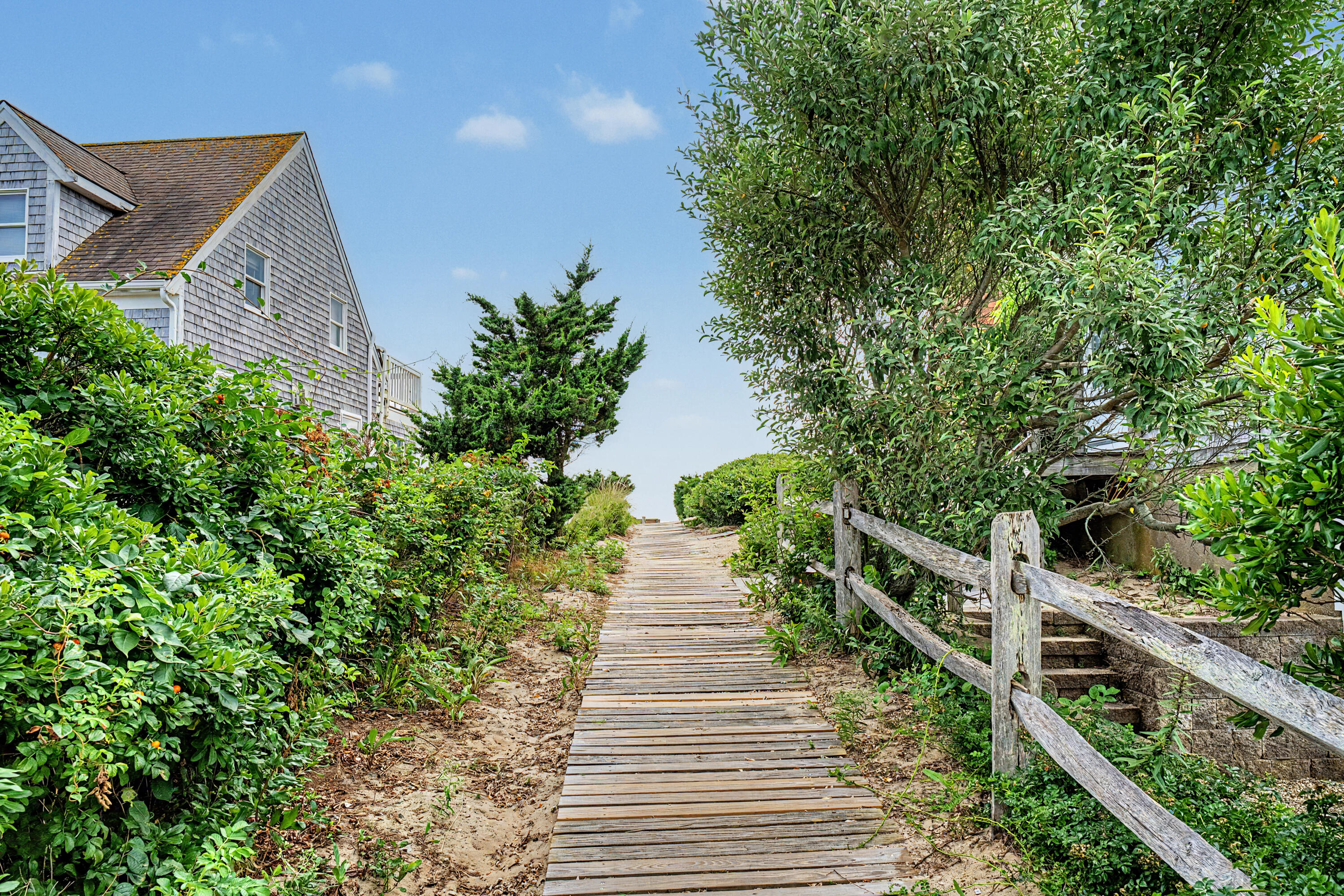 102 Old Wharf Road Dennis MA 02638