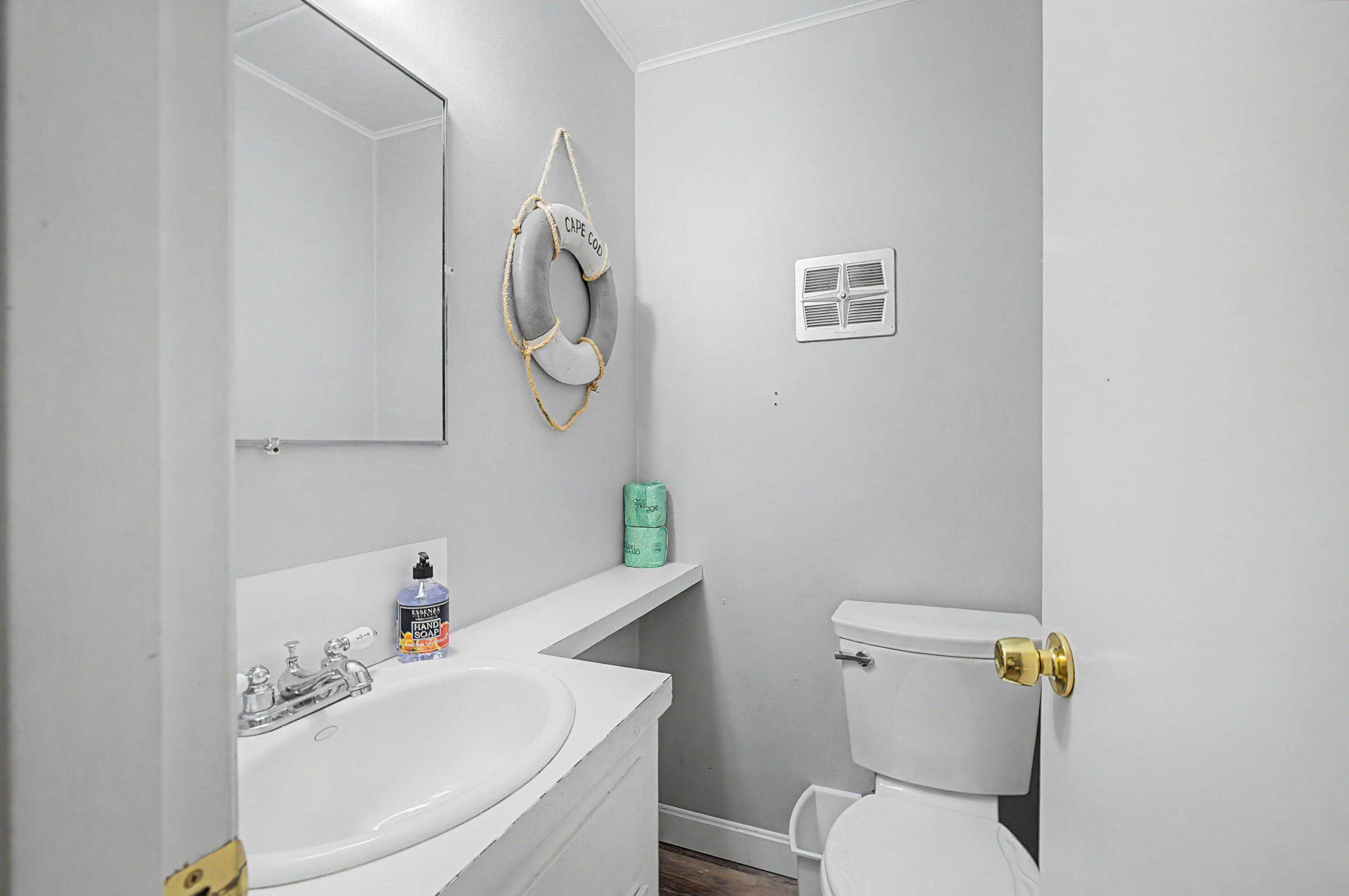 102 Old Wharf Road Dennis MA 02638