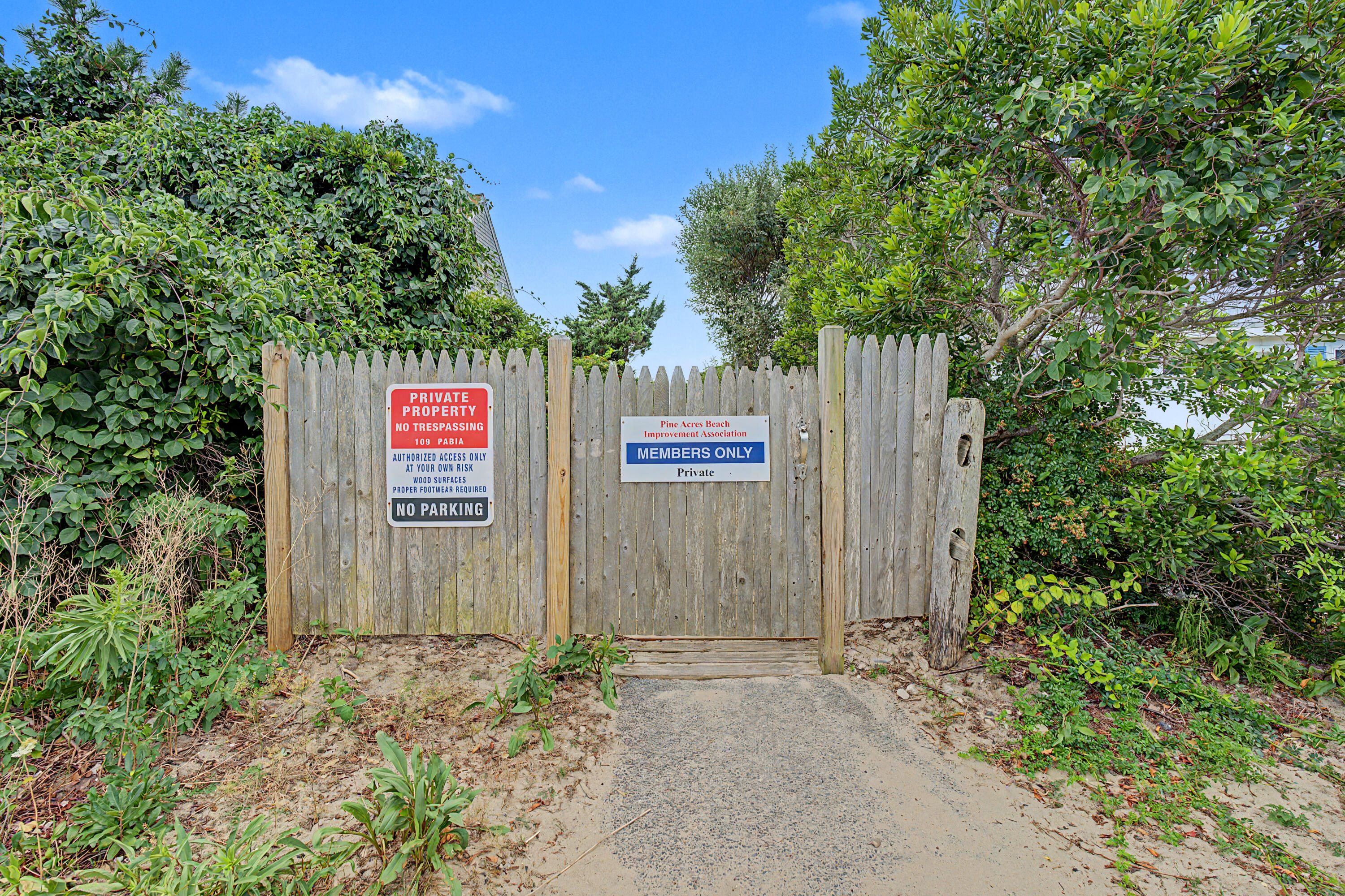 102 Old Wharf Road Dennis MA 02638