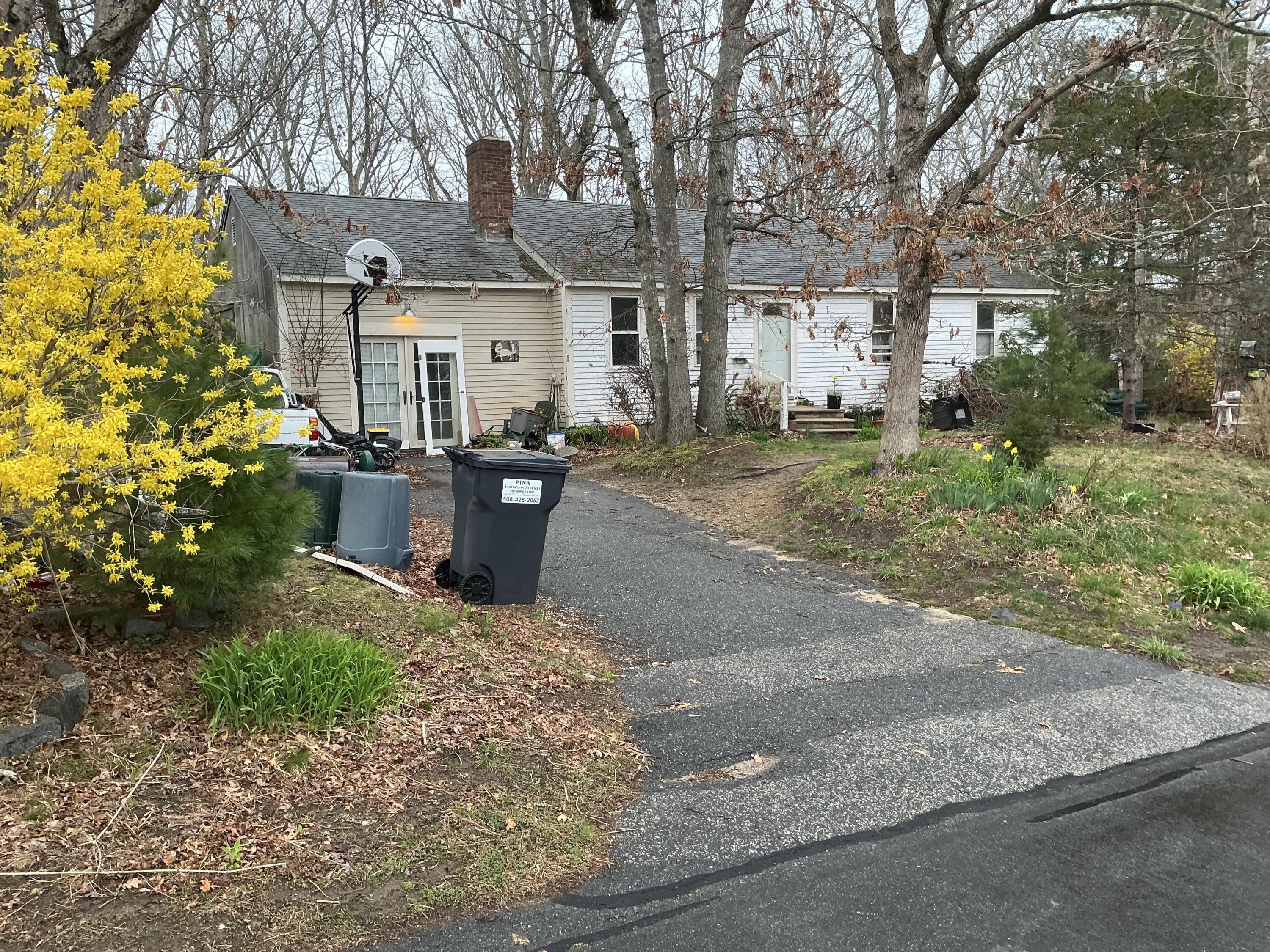 4 Blackthorn Path Sandwich MA 02644